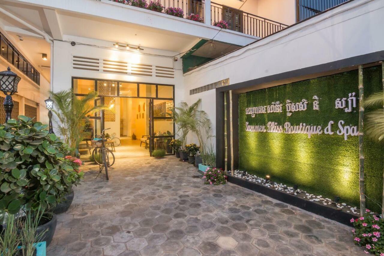 Summer Bliss Boutique Siem Reap Exteriör bild